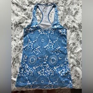 Lululemon racer back workout top with blue pattern